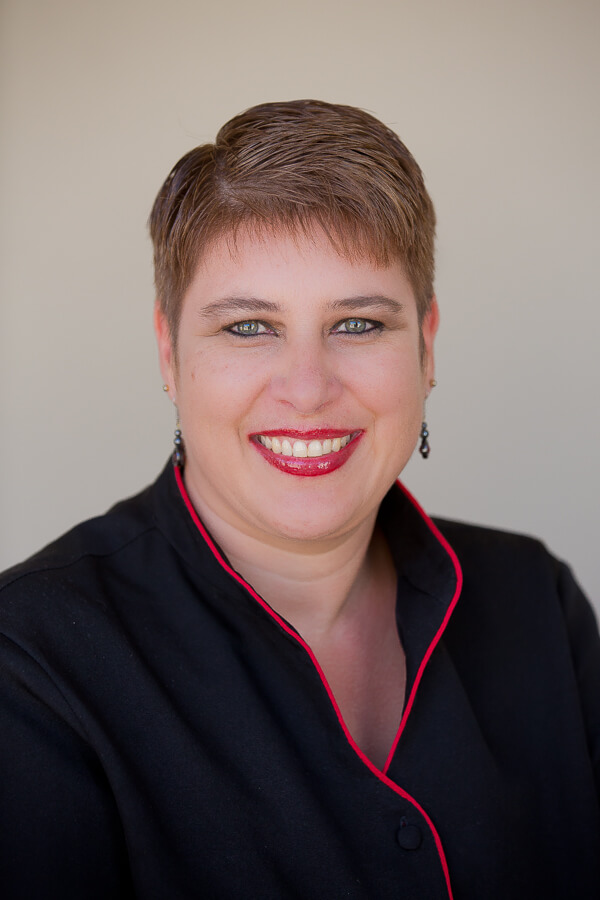 dr wilmien du toit - malmesbury dentist