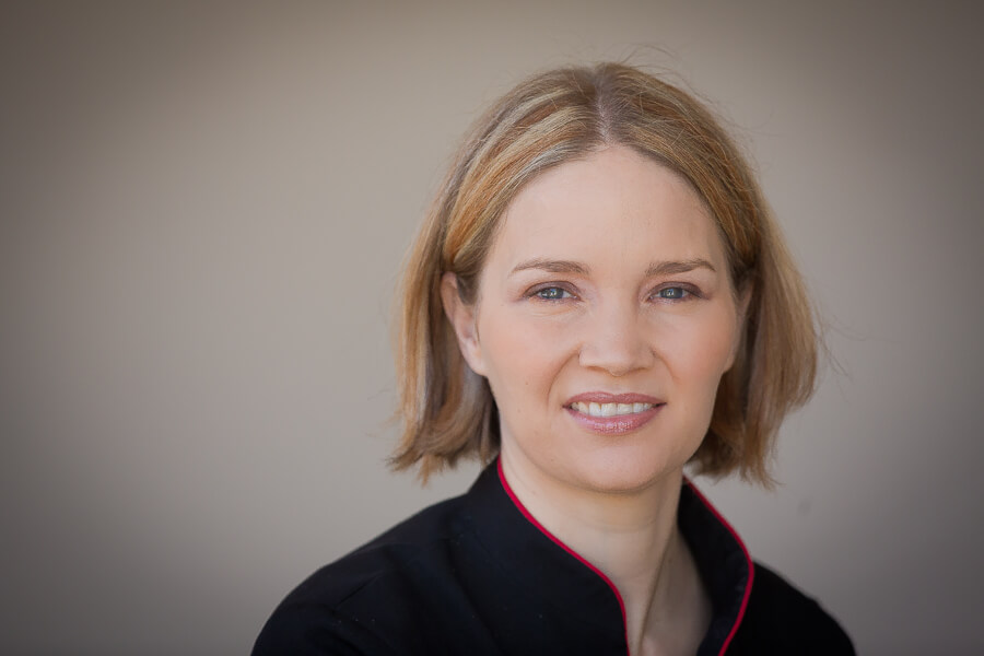 dr wilmien du toit - malmesbury dentist