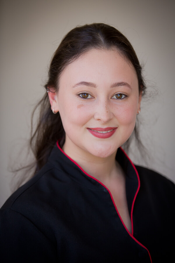 dr wilmien du toit - malmesbury dentist
